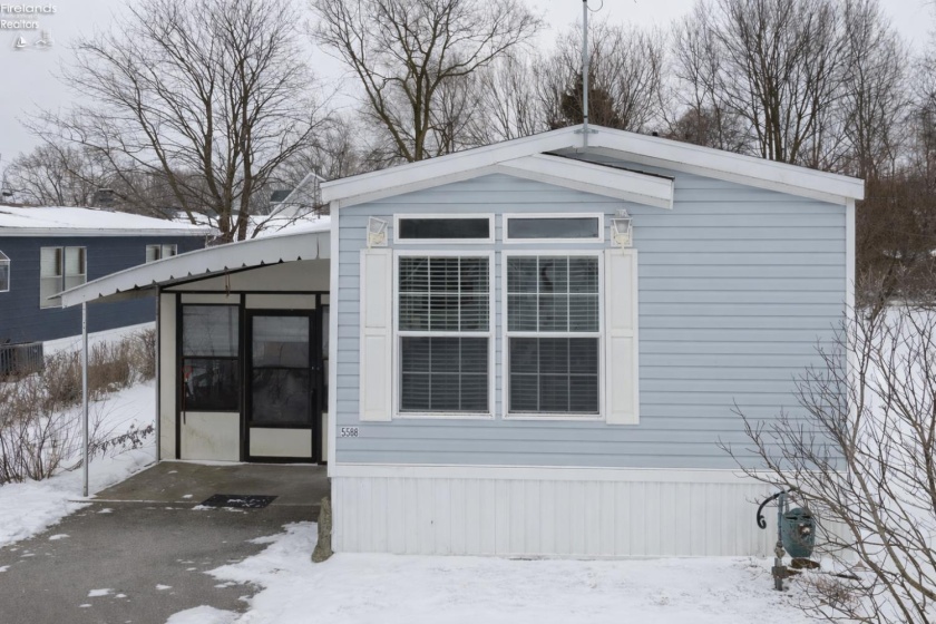 5588 Farrow Avenue, Port Clinton, 43452, 3 Bedrooms Bedrooms, ,2 BathroomsBathrooms,Residential,For Sale,Farrow,20260088