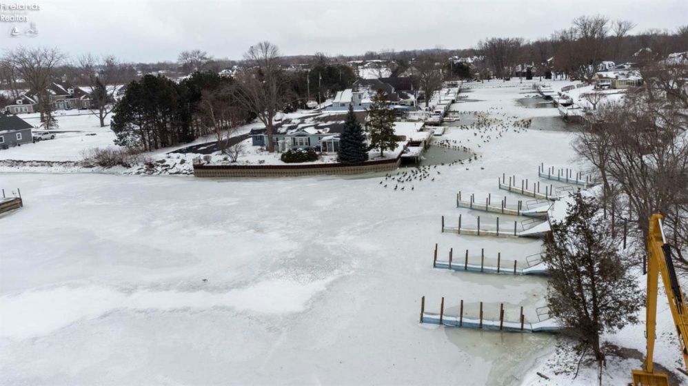 5588 Farrow Avenue, Port Clinton, 43452, 3 Bedrooms Bedrooms, ,2 BathroomsBathrooms,Residential,For Sale,Farrow,20260088