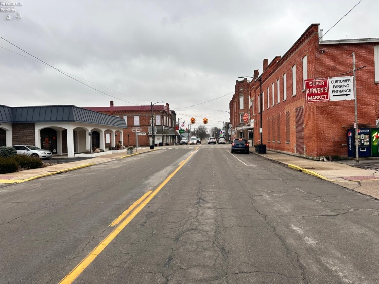 104 Madison Street, Gibsonburg, 43431, ,Commercial,For Sale,Madison,20260068