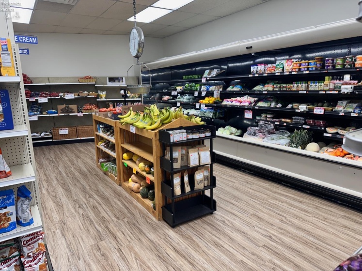 104 Madison Street, Gibsonburg, 43431, ,Commercial,For Sale,Madison,20260068