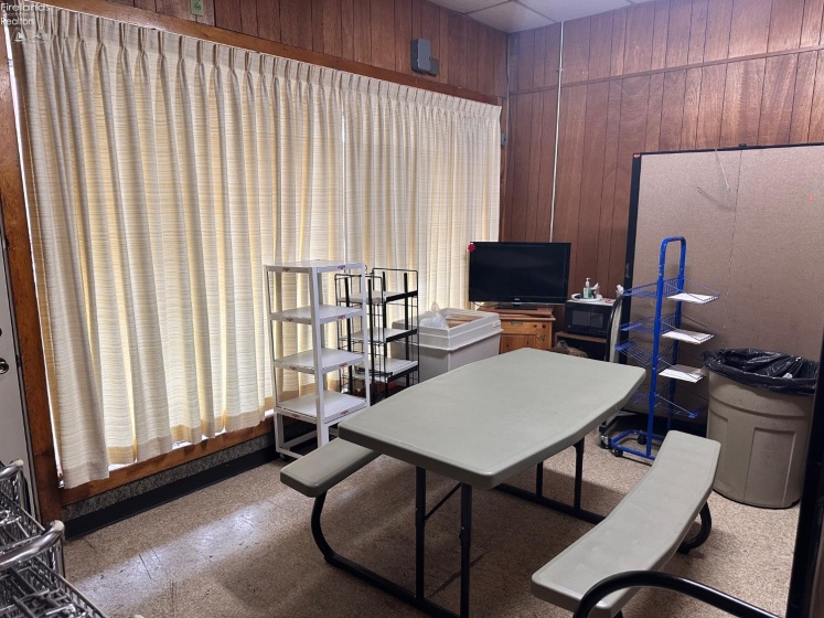 104 Madison Street, Gibsonburg, 43431, ,Commercial,For Sale,Madison,20260068