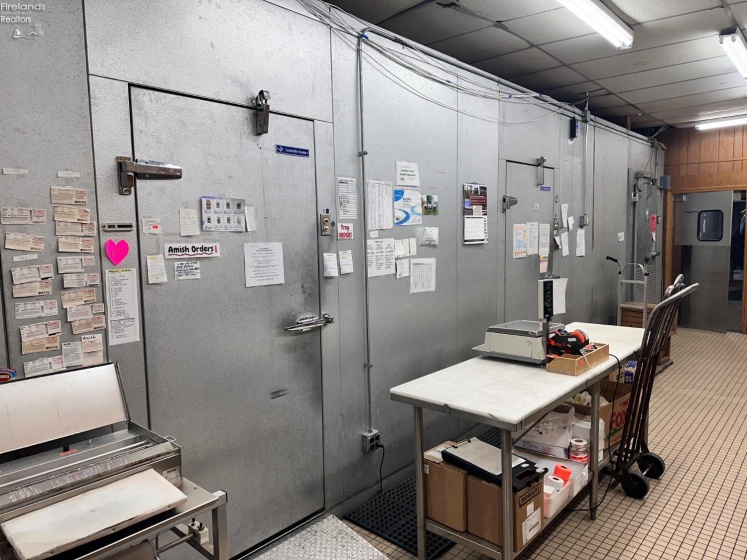 104 Madison Street, Gibsonburg, 43431, ,Commercial,For Sale,Madison,20260068