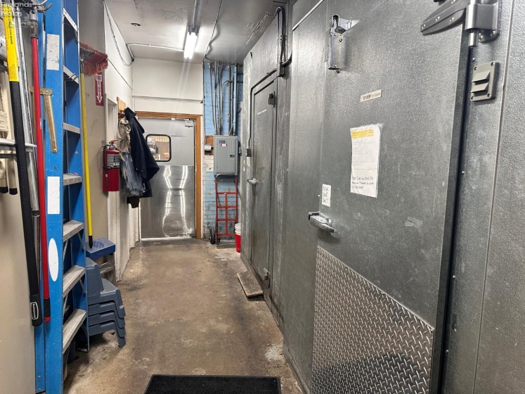 104 Madison Street, Gibsonburg, 43431, ,Commercial,For Sale,Madison,20260068