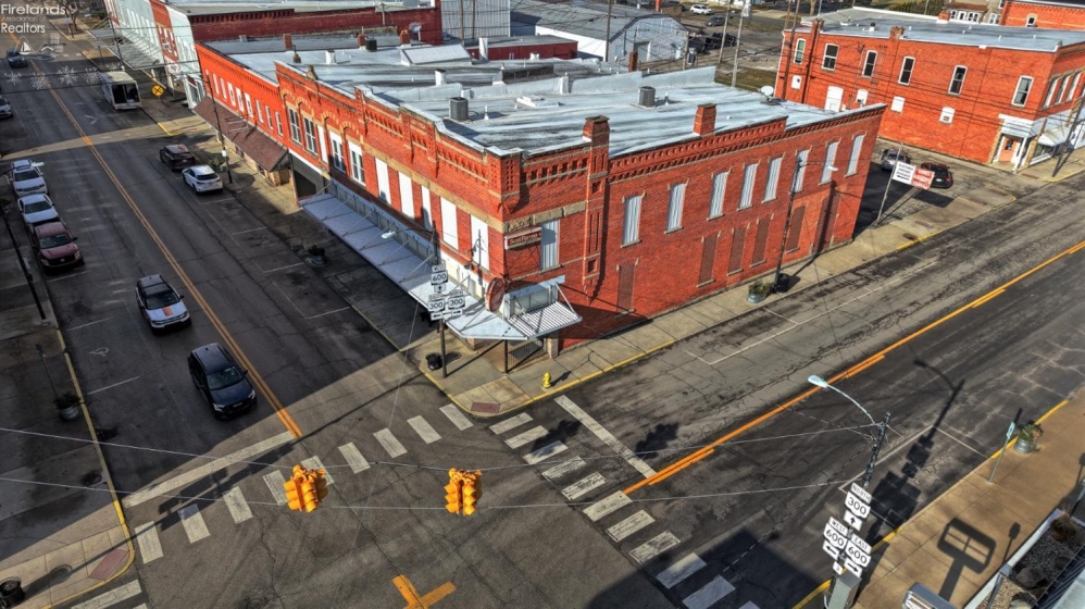 104 Madison Street, Gibsonburg, 43431, ,Commercial,For Sale,Madison,20260068