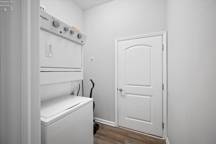 4070 Coventry Circle, Huron, 44839, 3 Bedrooms Bedrooms, ,2 BathroomsBathrooms,Residential,For Sale,Coventry,20260085