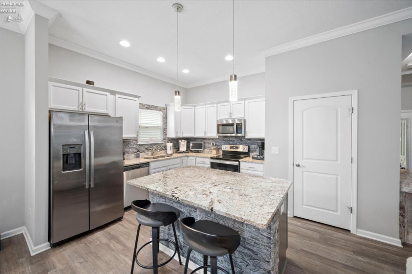 4070 Coventry Circle, Huron, 44839, 3 Bedrooms Bedrooms, ,2 BathroomsBathrooms,Residential,For Sale,Coventry,20260085