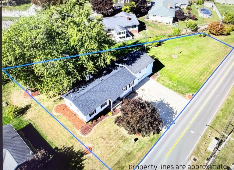 880 Cleveland Avenue, Fremont, 43420, 3 Bedrooms Bedrooms, ,3 BathroomsBathrooms,Residential,For Sale,Cleveland,20260096