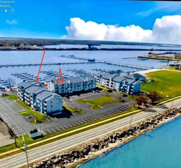 274 Clinton Reef Drive, Port Clinton, 43452, 1 Bedroom Bedrooms, ,1 BathroomBathrooms,Residential,For Sale,Clinton Reef,20260098