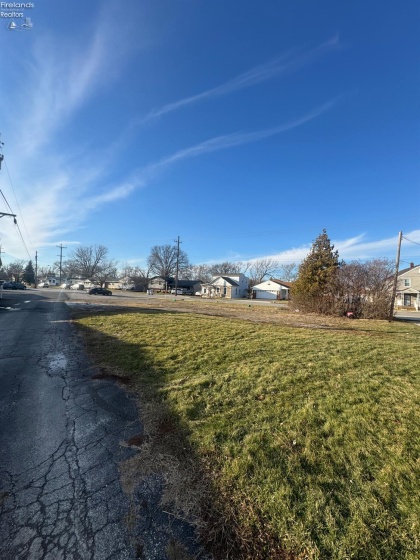 513 Perkins Avenue, Sandusky, 44870, ,Commercial,For Sale,Perkins,20260120