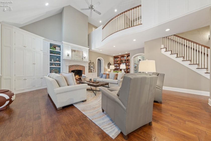 4712 Marsh View Drive, Port Clinton, 43452, 4 Bedrooms Bedrooms, ,4 BathroomsBathrooms,Residential,For Sale,Marsh View,20254842