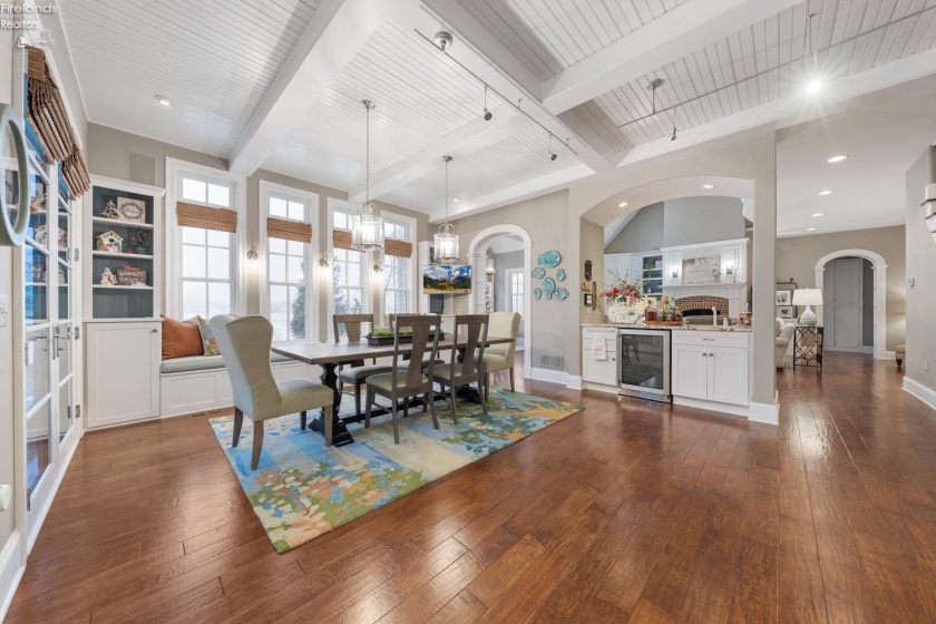 4712 Marsh View Drive, Port Clinton, 43452, 4 Bedrooms Bedrooms, ,4 BathroomsBathrooms,Residential,For Sale,Marsh View,20254842