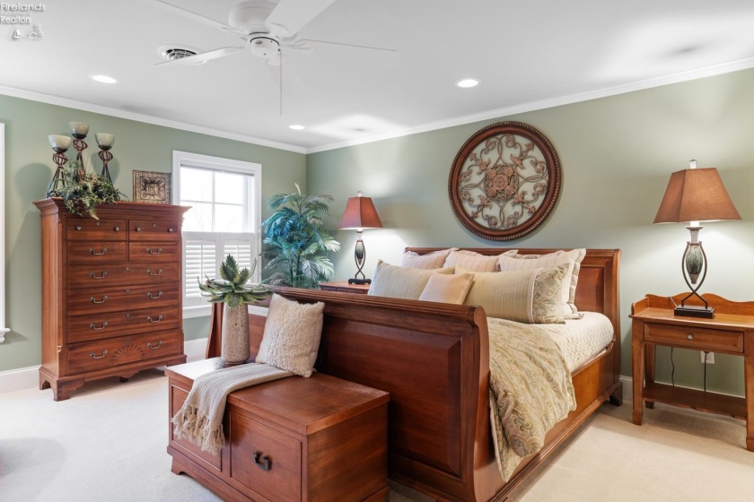 4712 Marsh View Drive, Port Clinton, 43452, 4 Bedrooms Bedrooms, ,4 BathroomsBathrooms,Residential,For Sale,Marsh View,20254842