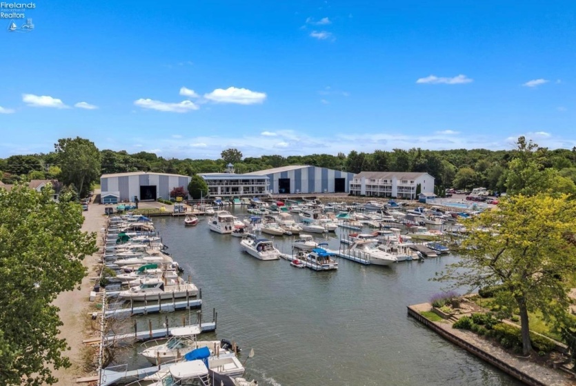 1526 Catawba Road, Port Clinton, 43452, 2 Bedrooms Bedrooms, ,2 BathroomsBathrooms,Residential,For Sale,Catawba,20260123