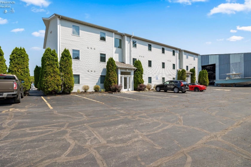 1526 Catawba Road, Port Clinton, 43452, 2 Bedrooms Bedrooms, ,2 BathroomsBathrooms,Residential,For Sale,Catawba,20260123