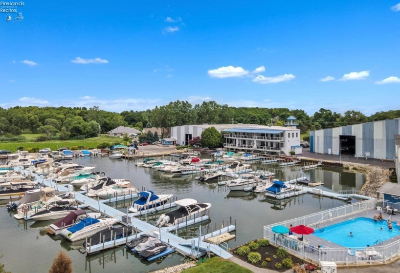 1526 Catawba Road, Port Clinton, 43452, 2 Bedrooms Bedrooms, ,2 BathroomsBathrooms,Residential,For Sale,Catawba,20260123