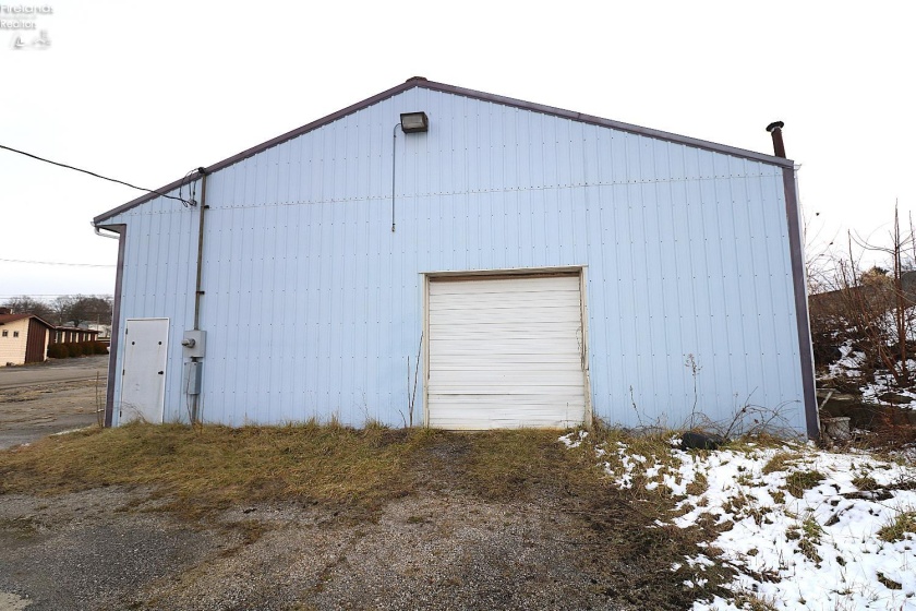 320 Water Street, Norwalk, 44857, ,Commercial,For Sale,Water,20260090