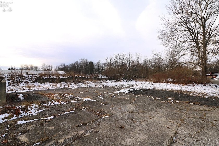 320 Water Street, Norwalk, 44857, ,Commercial,For Sale,Water,20260090