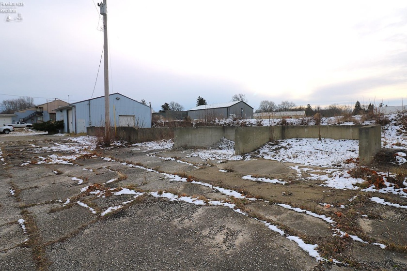 320 Water Street, Norwalk, 44857, ,Commercial,For Sale,Water,20260090