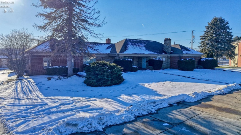 620 Cleveland Road, Huron, 44839, ,Multiple Units,For Sale,Cleveland,20260126