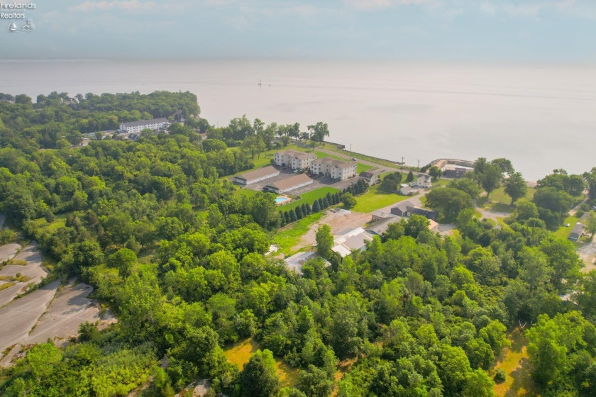 828 Main (Rear) Street, Marblehead, 43440, ,Land,For Sale,Main (Rear),20260107