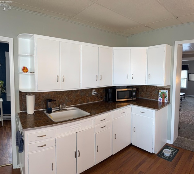 295 Jefferson Street, Tiffin, 44883, 1 Bedroom Bedrooms, ,1 BathroomBathrooms,Residential,For Sale,Jefferson,20260127