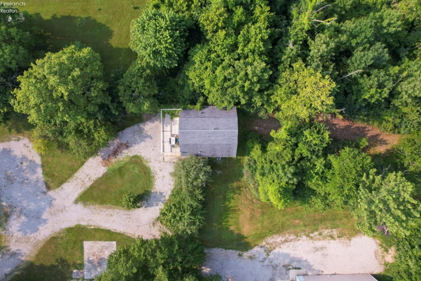 902 Main Street, Marblehead, 43440, 1 Bedroom Bedrooms, ,2 BathroomsBathrooms,Residential,For Sale,Main,20260103