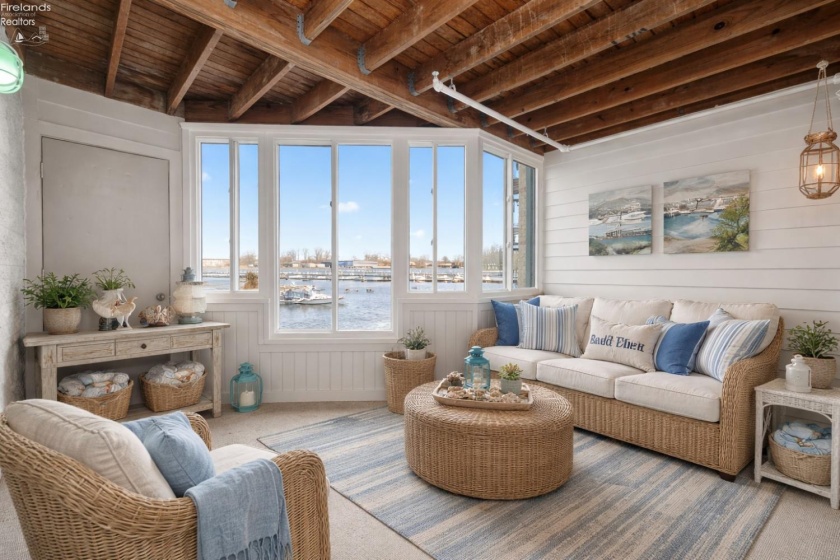 32 Marina Point Drive, Sandusky, 44870, 2 Bedrooms Bedrooms, ,2 BathroomsBathrooms,Residential,For Sale,Marina Point,20260100