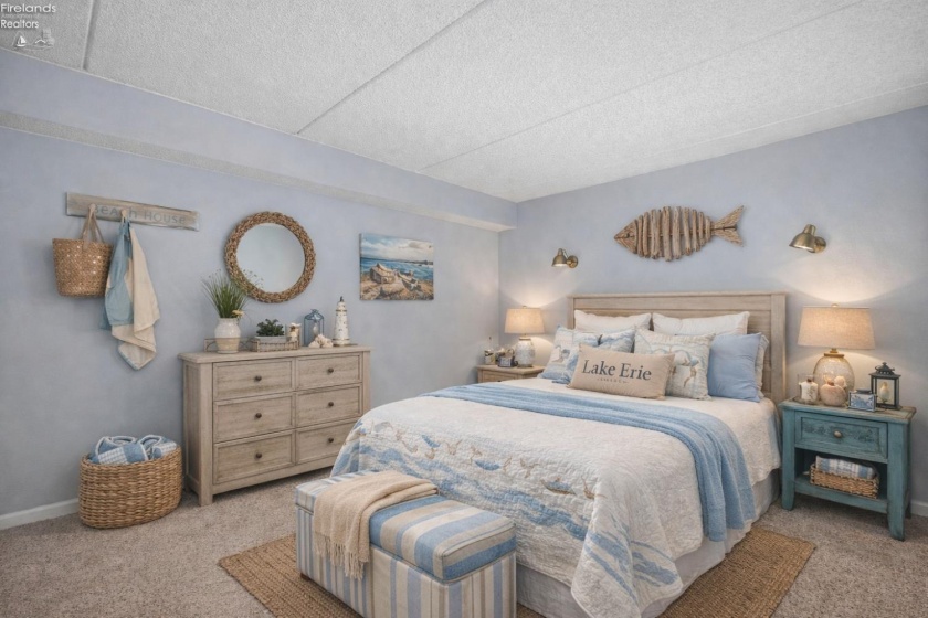 32 Marina Point Drive, Sandusky, 44870, 2 Bedrooms Bedrooms, ,2 BathroomsBathrooms,Residential,For Sale,Marina Point,20260100