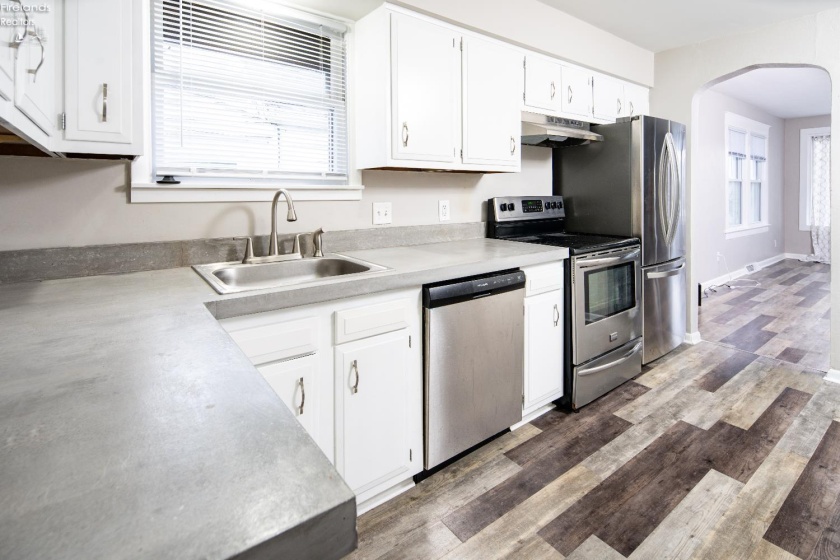 2750 119th street, Toledo, 43611, 2 Bedrooms Bedrooms, ,1 BathroomBathrooms,Residential,For Sale,119th street,20254834