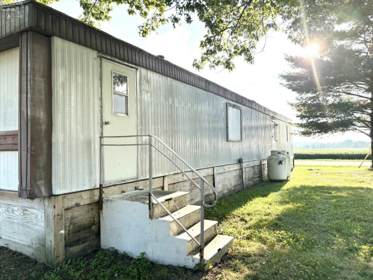 1121 Clayberg, Greenwich, 44837, 3 Bedrooms Bedrooms, ,1 BathroomBathrooms,Residential,For Sale,Clayberg,20253565