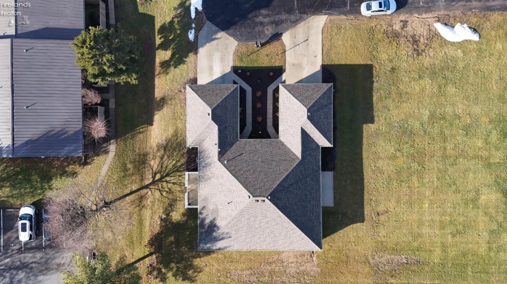 29 Wedgewood Drive, Willard, 44890, 2 Bedrooms Bedrooms, ,2 BathroomsBathrooms,Residential,For Sale,Wedgewood,20260122