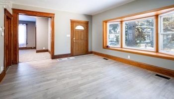 1009 Napoleon Street, Fremont, 43420, 3 Bedrooms Bedrooms, ,1 BathroomBathrooms,Residential,For Sale,Napoleon,20260027