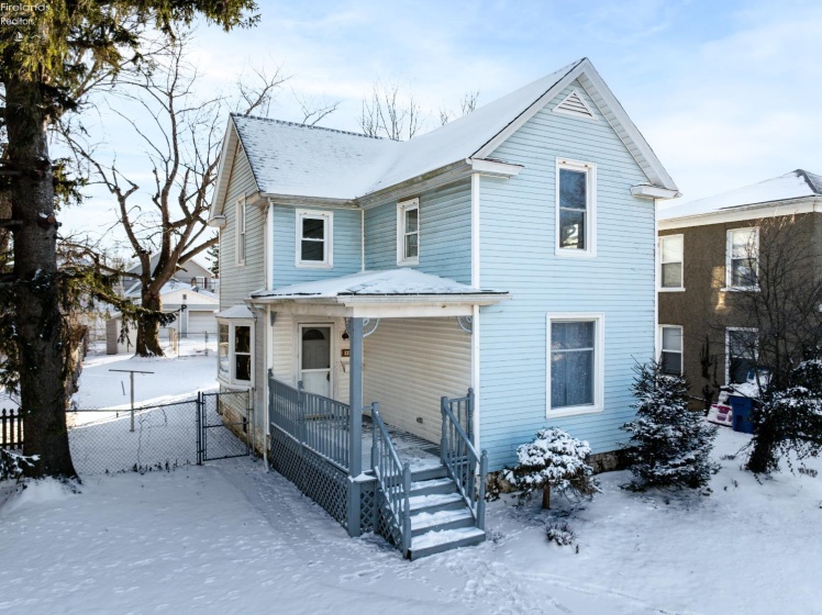 1009 Napoleon Street, Fremont, 43420, 3 Bedrooms Bedrooms, ,1 BathroomBathrooms,Residential,For Sale,Napoleon,20260027