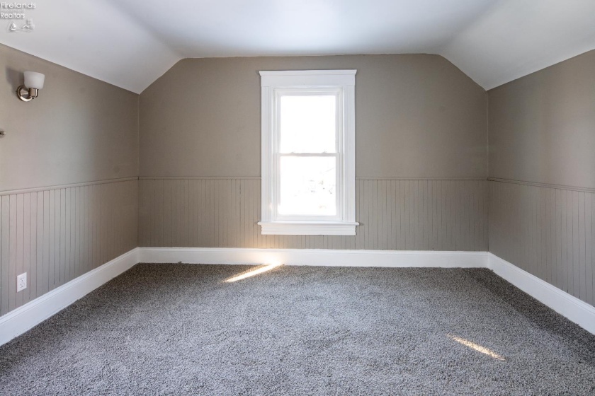 1009 Napoleon Street, Fremont, 43420, 3 Bedrooms Bedrooms, ,1 BathroomBathrooms,Residential,For Sale,Napoleon,20260027