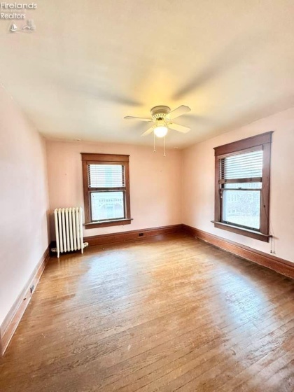 122 Washington Street, Port Clinton, 43452, 3 Bedrooms Bedrooms, ,2 BathroomsBathrooms,Residential,For Sale,Washington,20260133