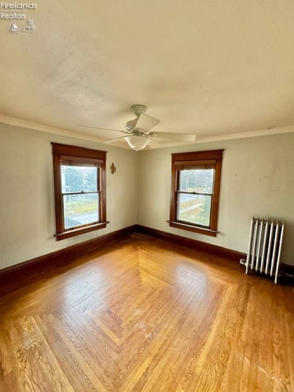 122 Washington Street, Port Clinton, 43452, 3 Bedrooms Bedrooms, ,2 BathroomsBathrooms,Residential,For Sale,Washington,20260133