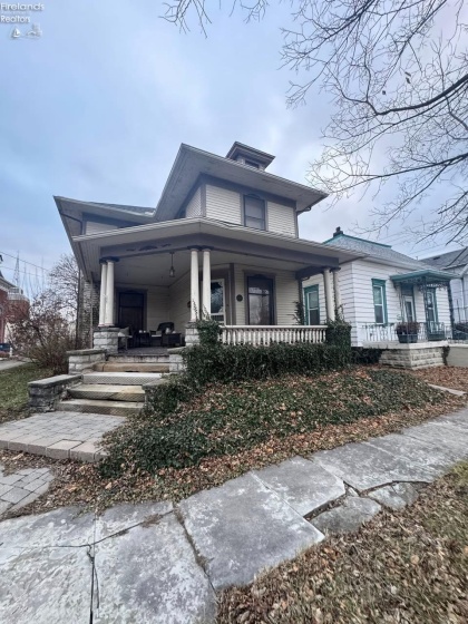 122 Washington Street, Port Clinton, 43452, 3 Bedrooms Bedrooms, ,2 BathroomsBathrooms,Residential,For Sale,Washington,20260133