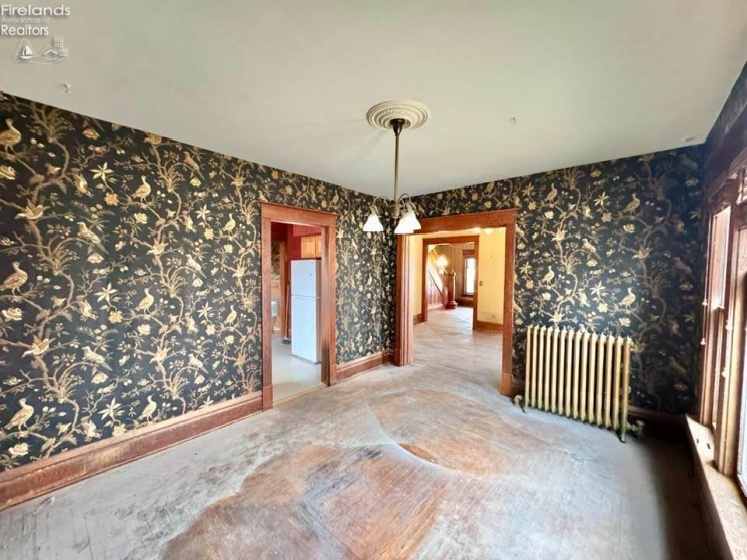 122 Washington Street, Port Clinton, 43452, 3 Bedrooms Bedrooms, ,2 BathroomsBathrooms,Residential,For Sale,Washington,20260133