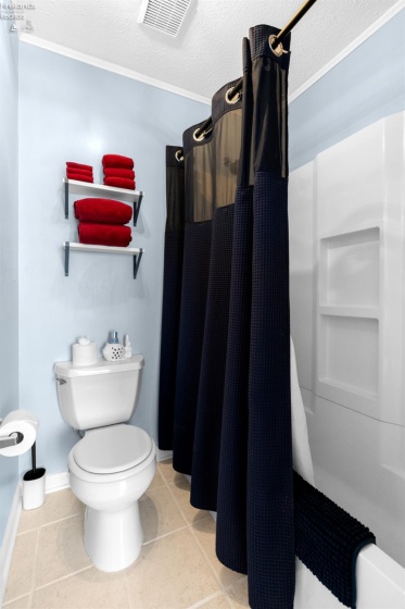 1807 Perry Street, Port Clinton, 43452, 2 Bedrooms Bedrooms, ,2 BathroomsBathrooms,Residential,For Sale,Perry,20260183