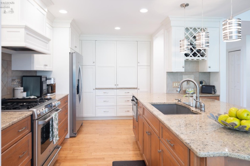 527 Mariner, Huron, 44839, 4 Bedrooms Bedrooms, ,3 BathroomsBathrooms,Residential,For Sale,Mariner,20260190