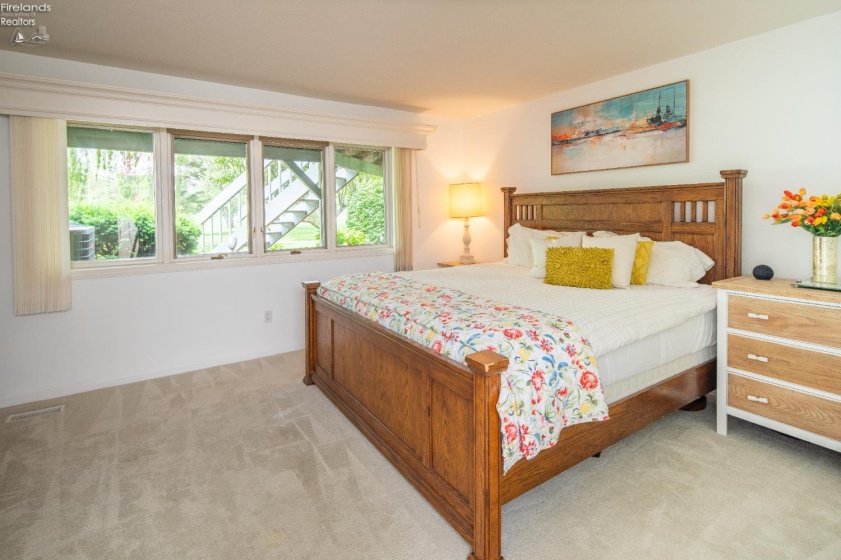 527 Mariner, Huron, 44839, 4 Bedrooms Bedrooms, ,3 BathroomsBathrooms,Residential,For Sale,Mariner,20260190