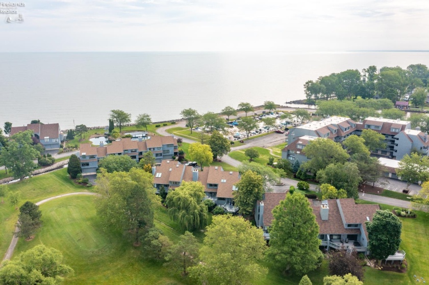 527 Mariner, Huron, 44839, 4 Bedrooms Bedrooms, ,3 BathroomsBathrooms,Residential,For Sale,Mariner,20260190