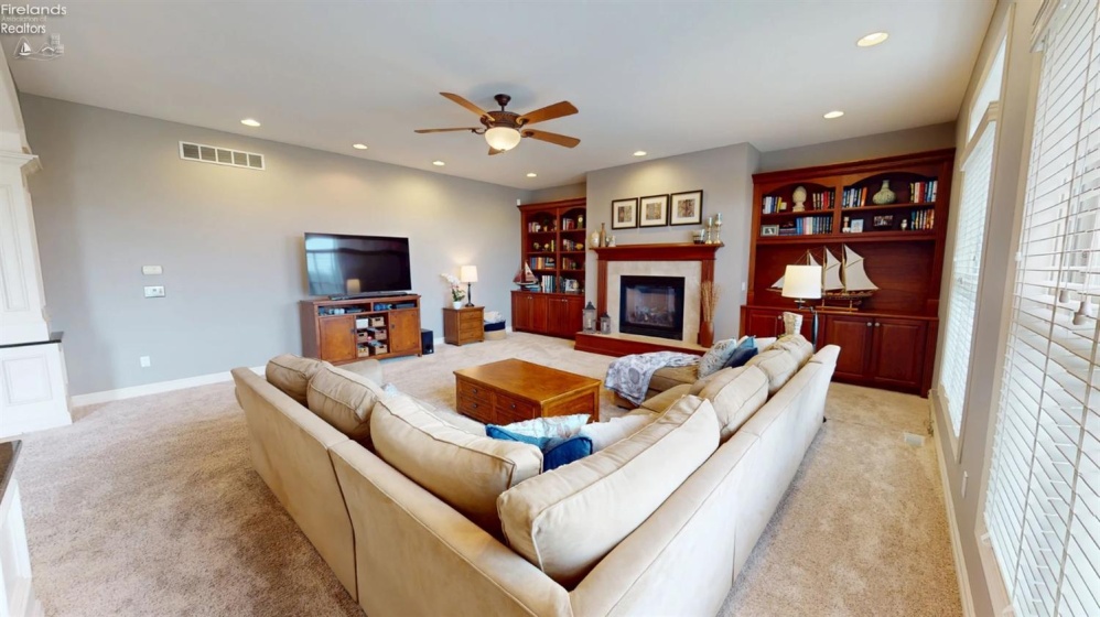 3125 Alexandrias Drive, Sandusky, 44870, 4 Bedrooms Bedrooms, ,4 BathroomsBathrooms,Residential,For Sale,Alexandrias,20260017