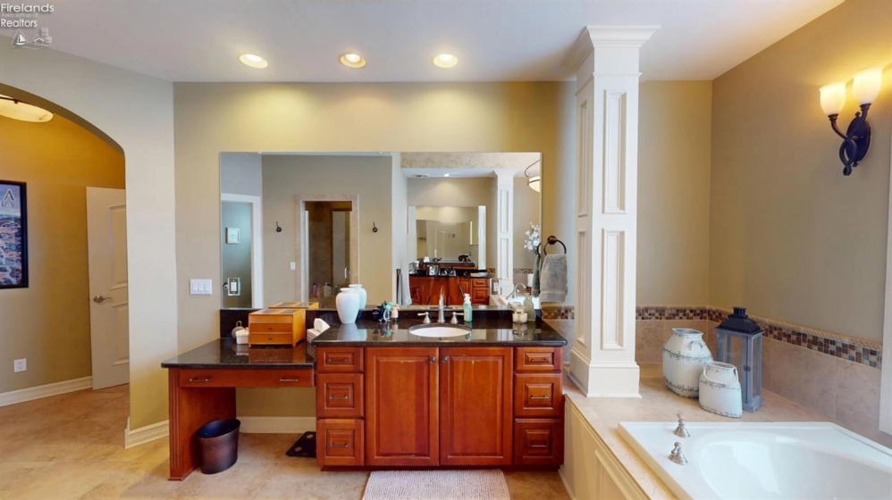 3125 Alexandrias Drive, Sandusky, 44870, 4 Bedrooms Bedrooms, ,4 BathroomsBathrooms,Residential,For Sale,Alexandrias,20260017