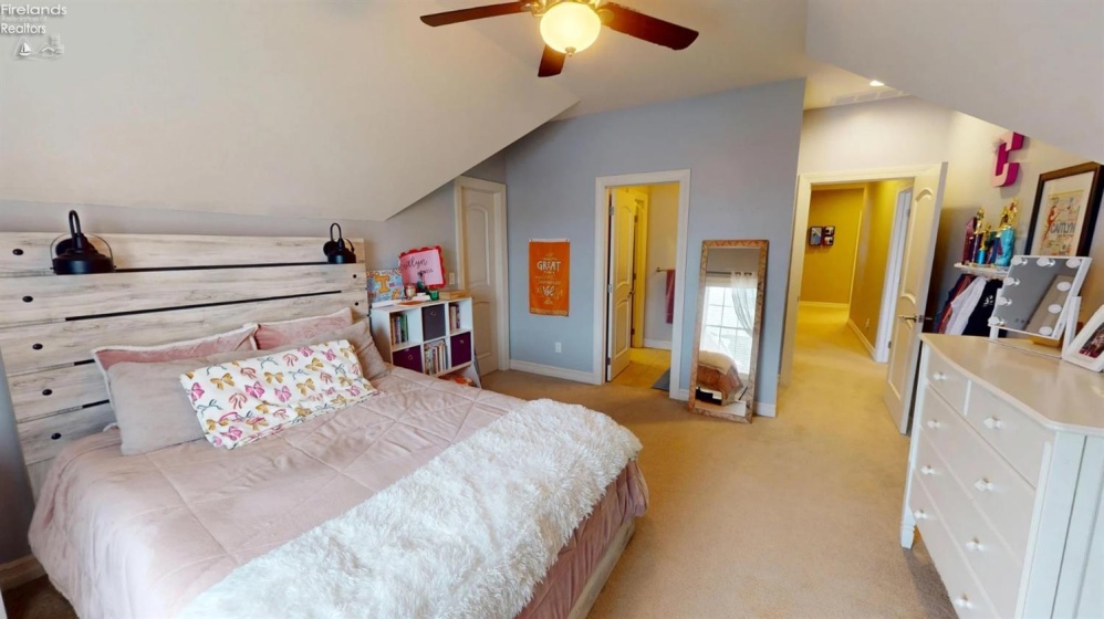 3125 Alexandrias Drive, Sandusky, 44870, 4 Bedrooms Bedrooms, ,4 BathroomsBathrooms,Residential,For Sale,Alexandrias,20260017