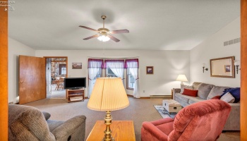 708 Dorn Drive, Sandusky, 44870, 3 Bedrooms Bedrooms, ,2 BathroomsBathrooms,Residential,For Sale,Dorn,20260044