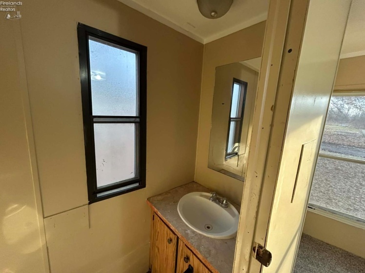 1121 Clayberg, Greenwich, 44837, 3 Bedrooms Bedrooms, ,1 BathroomBathrooms,Residential,For Sale,Clayberg,20260162