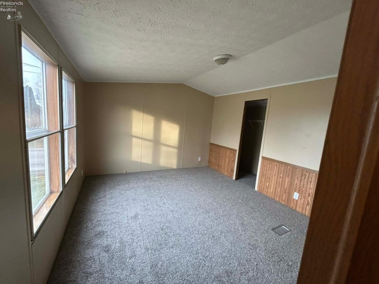 1121 Clayberg, Greenwich, 44837, 3 Bedrooms Bedrooms, ,2 BathroomsBathrooms,Residential,For Sale,Clayberg,20260163