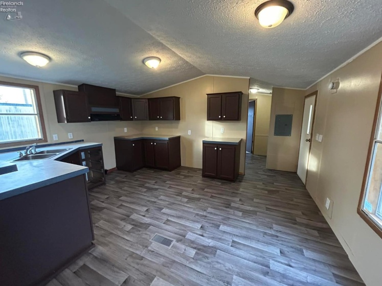 1121 Clayberg, Greenwich, 44837, 3 Bedrooms Bedrooms, ,2 BathroomsBathrooms,Residential,For Sale,Clayberg,20260163