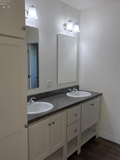 318 Ethan Drive, Fremont, 43420, 3 Bedrooms Bedrooms, ,2 BathroomsBathrooms,Residential,For Sale,Ethan,20260048